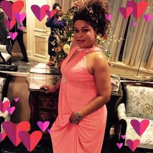 Meet your Posher, Kareen